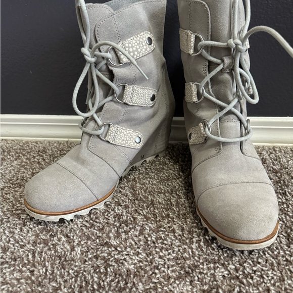 Sorel Soft Suede Joan - Picture 4 of 6